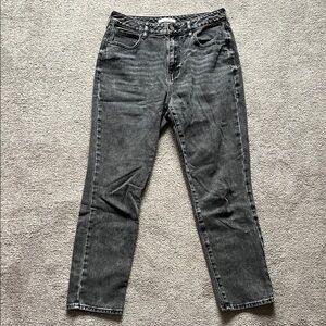 Women’s Pacsun Dark Gray High-Waisted Mom Jeans | Size: 29